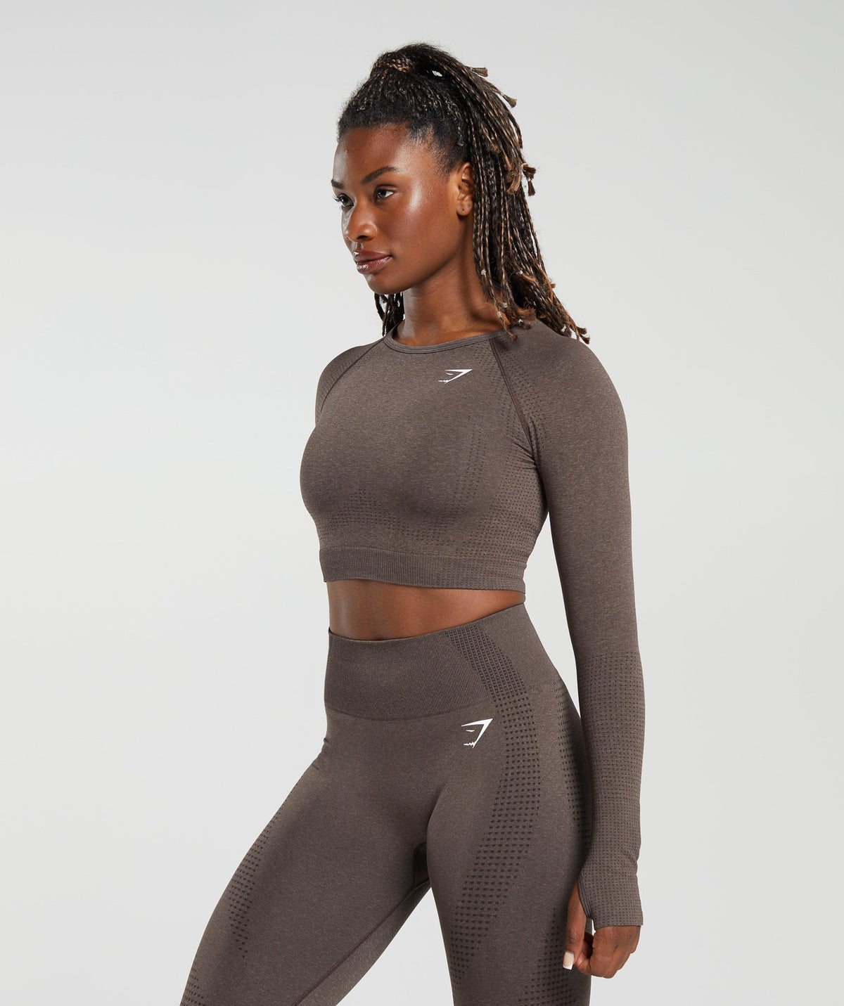 gymshark-vital-seamless-long-sleeve-crop-top-brown-marl-logo