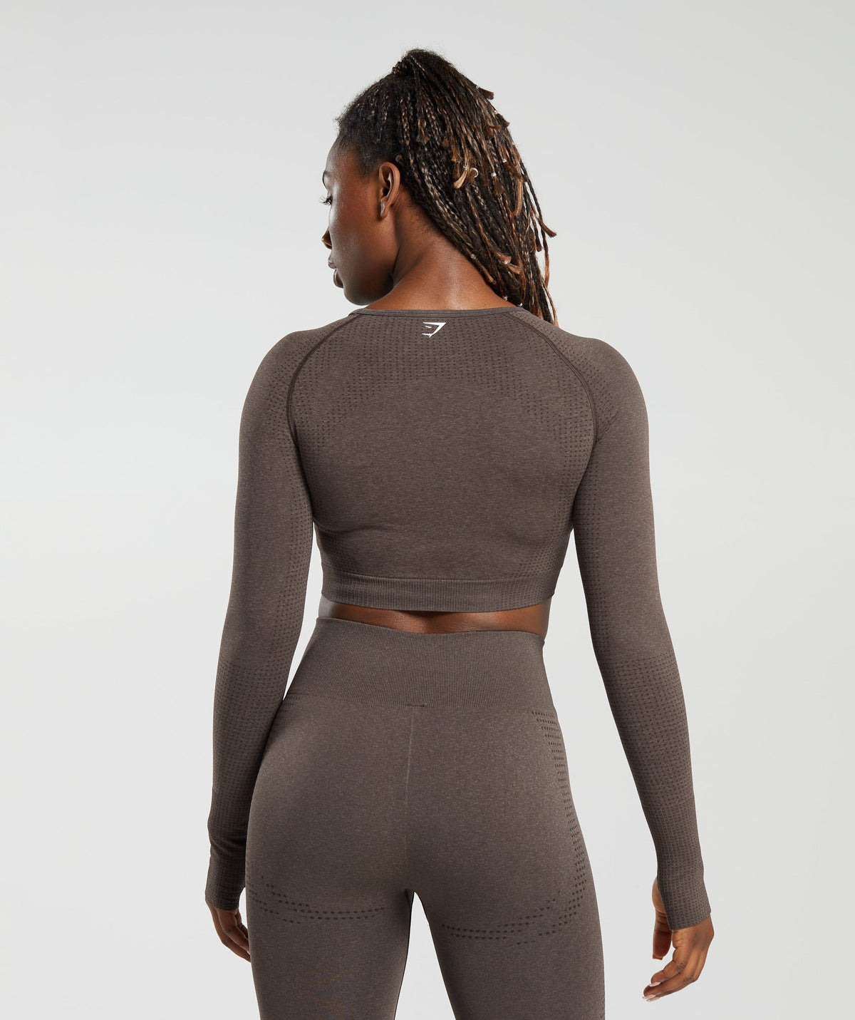 gymshark-vital-seamless-long-sleeve-crop-top-brown-marl-logo