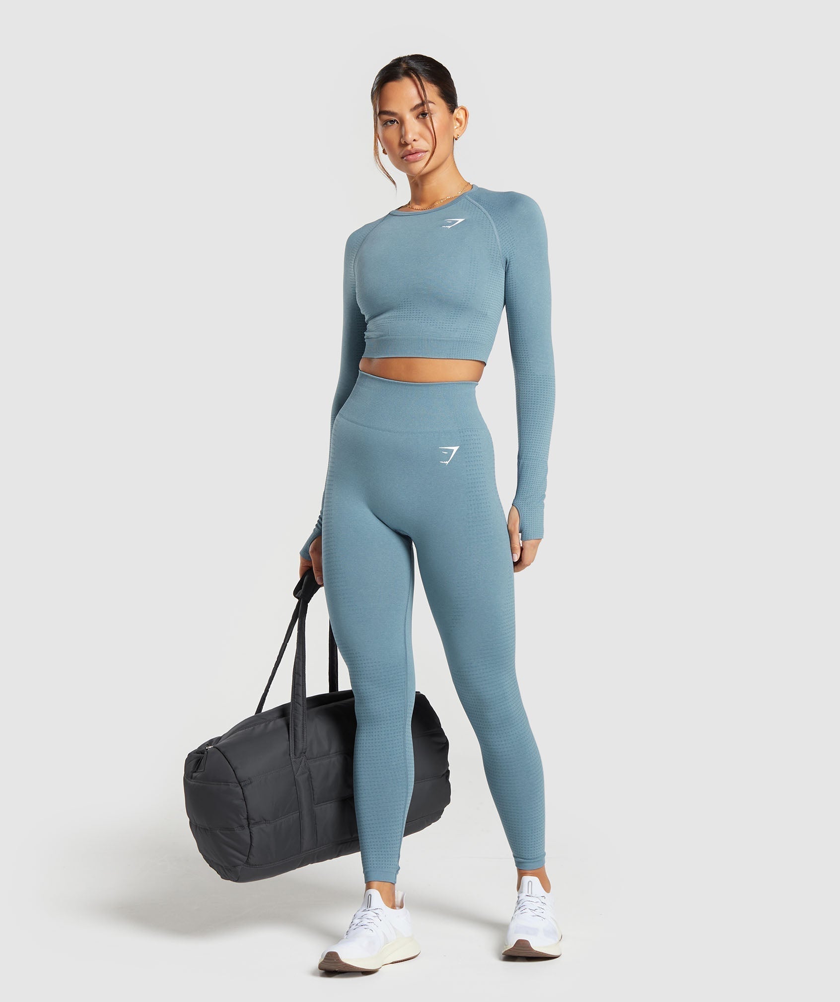gymshark-vital-seamless-2-0-crop-top-faded-blue-marl-ss24