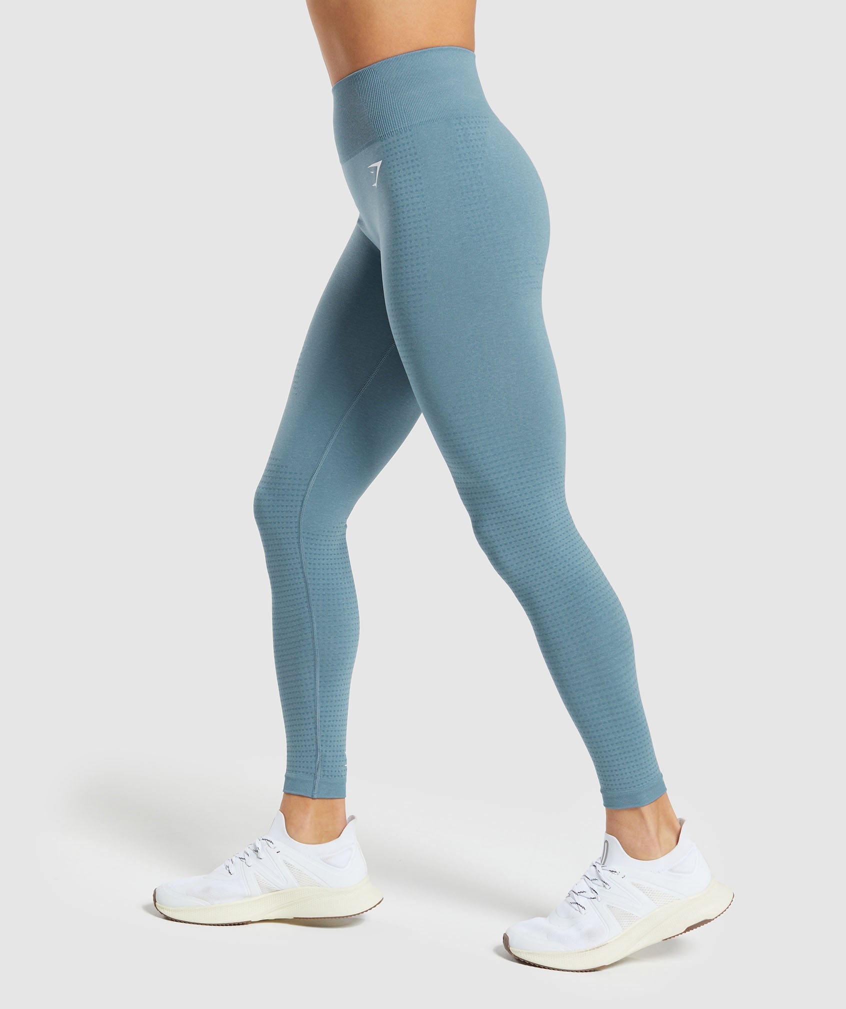 gymshark-vital-seamless-2-0-leggings-faded-blue-marl-ss24
