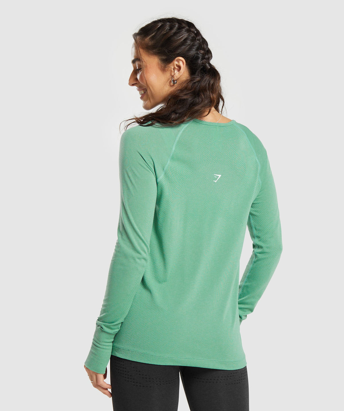 gymshark-vital-seamless-2-0-light-long-sleeve-top-ls-tops-green-ss24