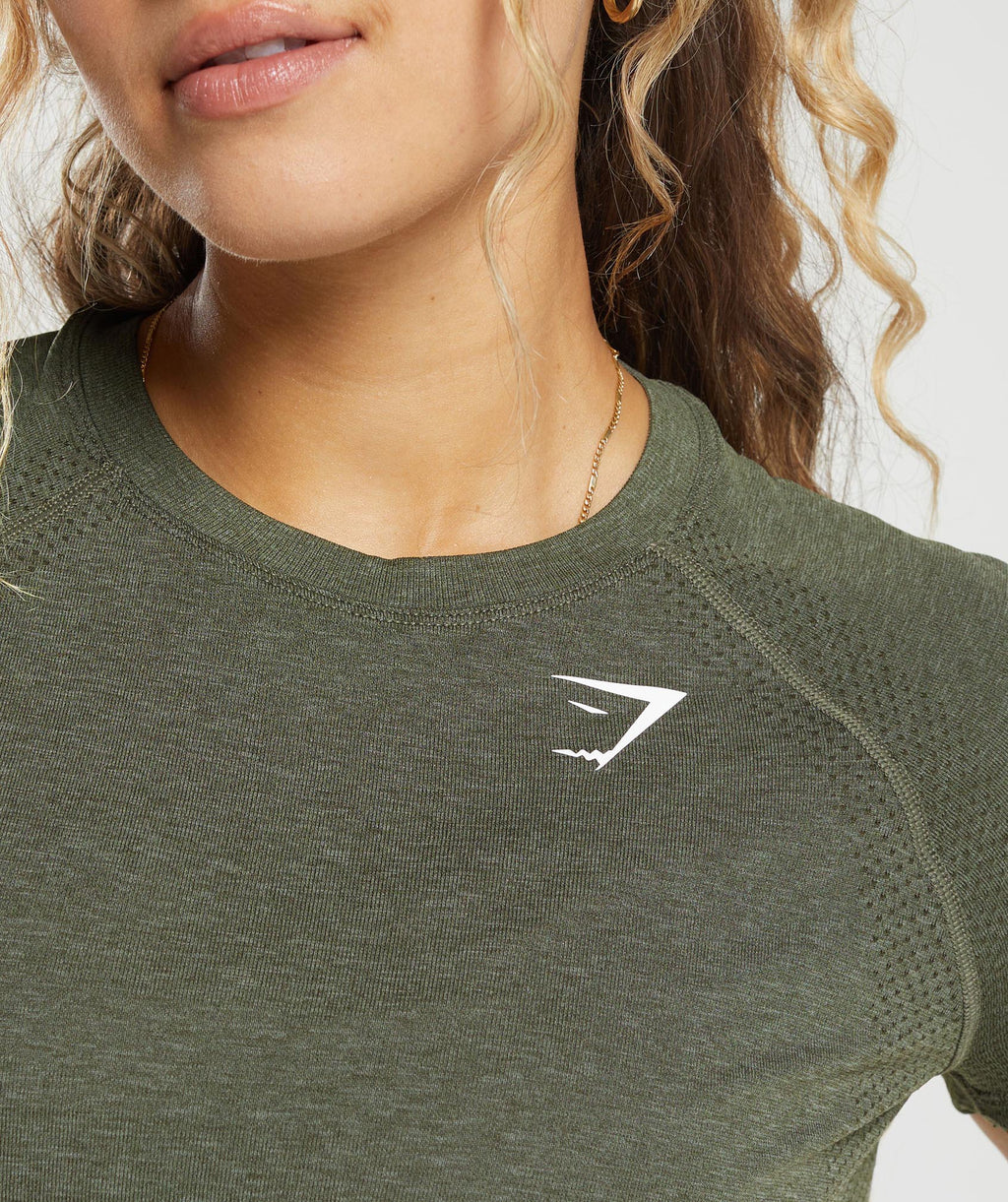 gymshark-vital-seamless-2-0-light-t-shirt-ss-tops-green-ss24-1