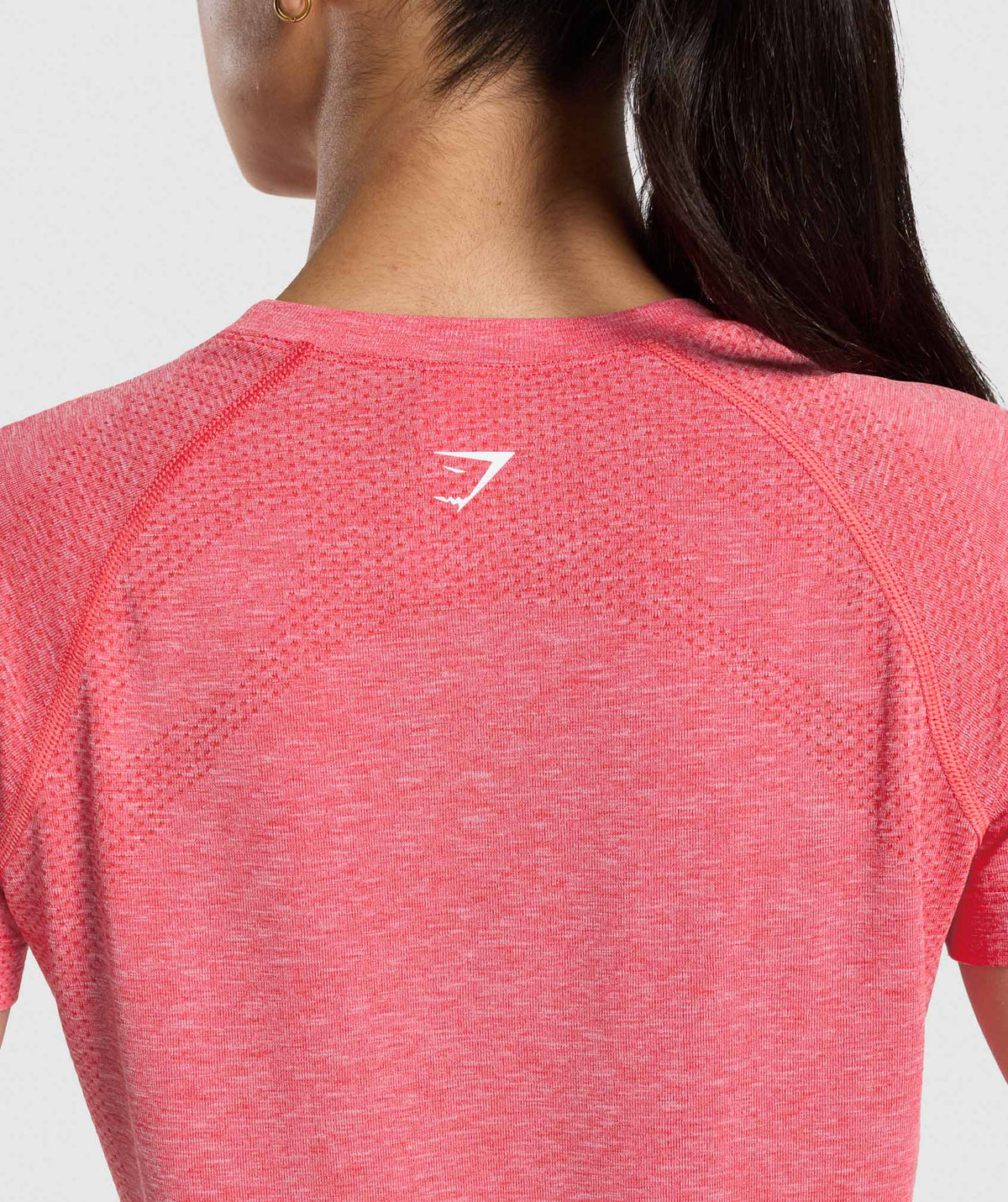 gymshark-vital-seamless-2-0-light-t-shirt-coral-red-marl-ss25