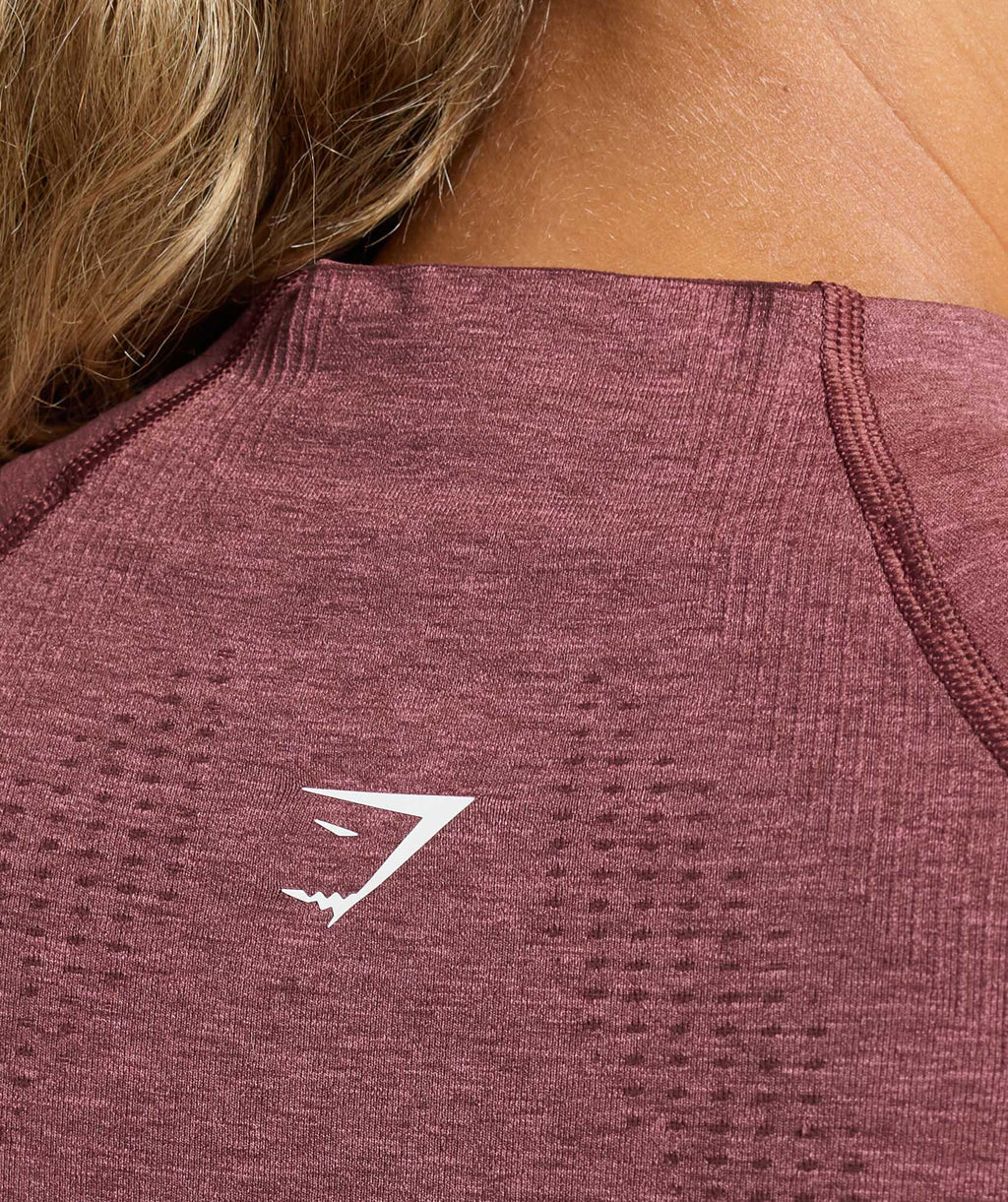 gymshark-vital-seamless-midi-zip-pullover-jackets-outerwear-pink-aw24
