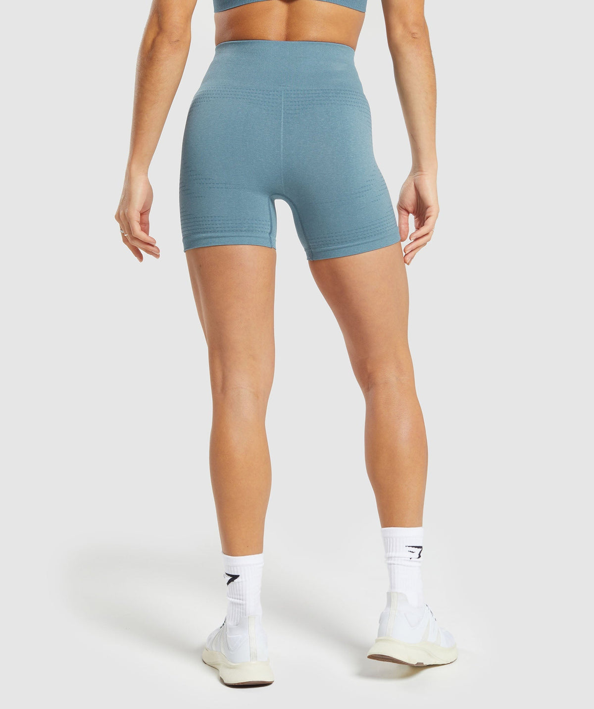gymshark-vital-seamless-2-0-shorts-faded-blue-marl-ss24