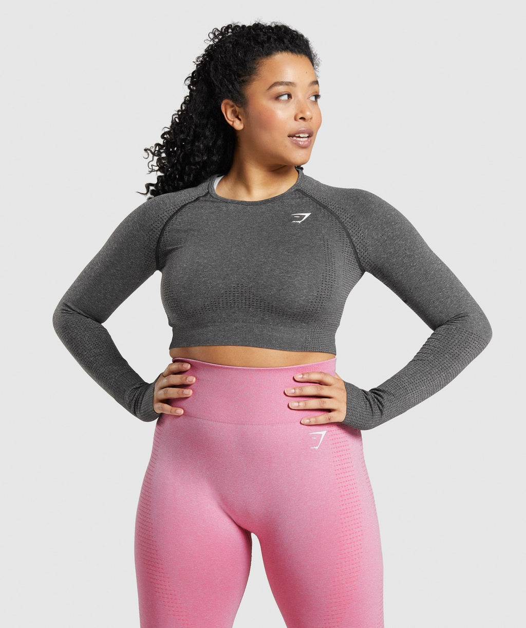 gymshark-vital-seamless-long-sleeve-crop-top-charcoal-marl