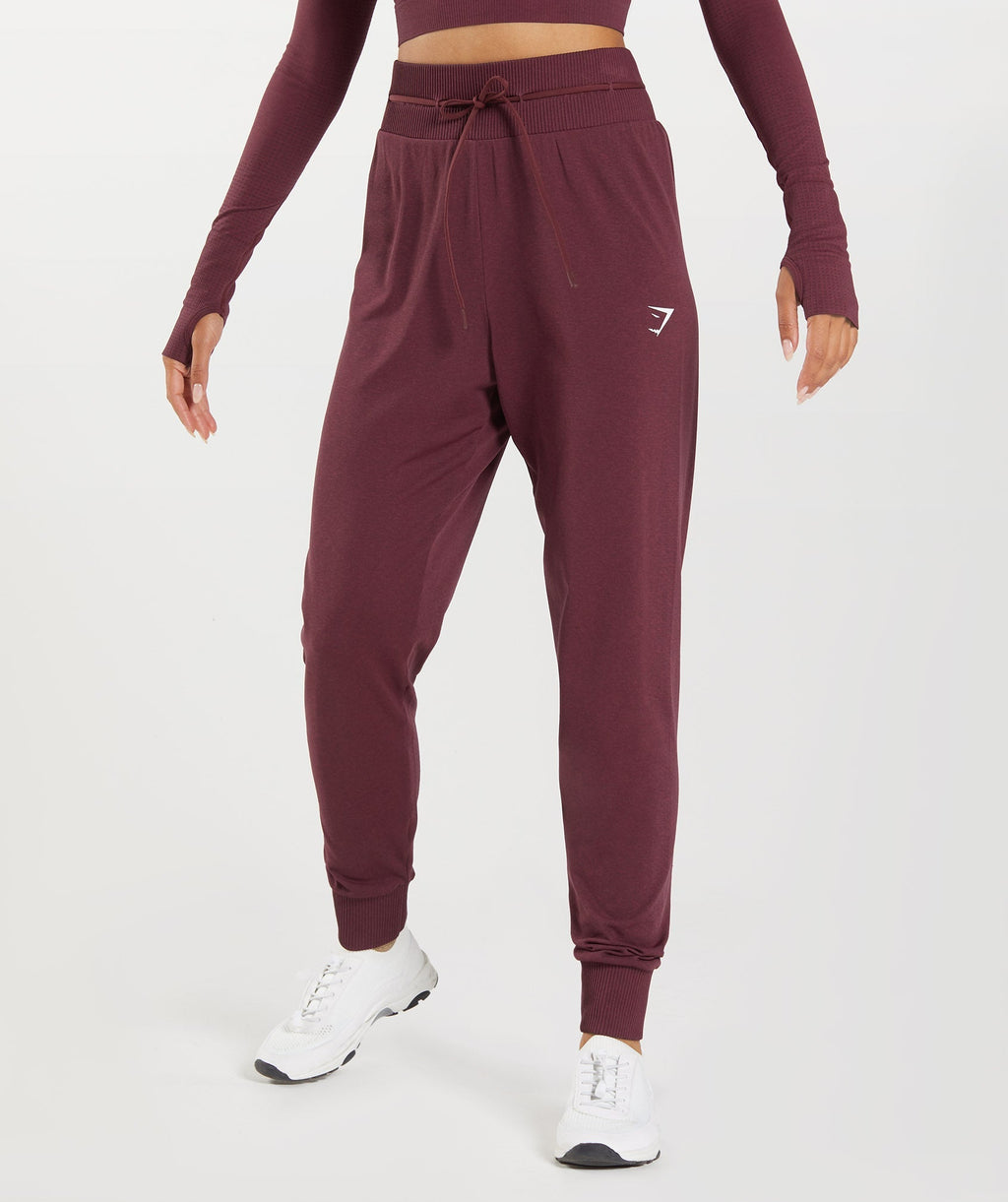 gymshark-vital-seamless-2-0-joggers-baked-maroon-marl-aw22