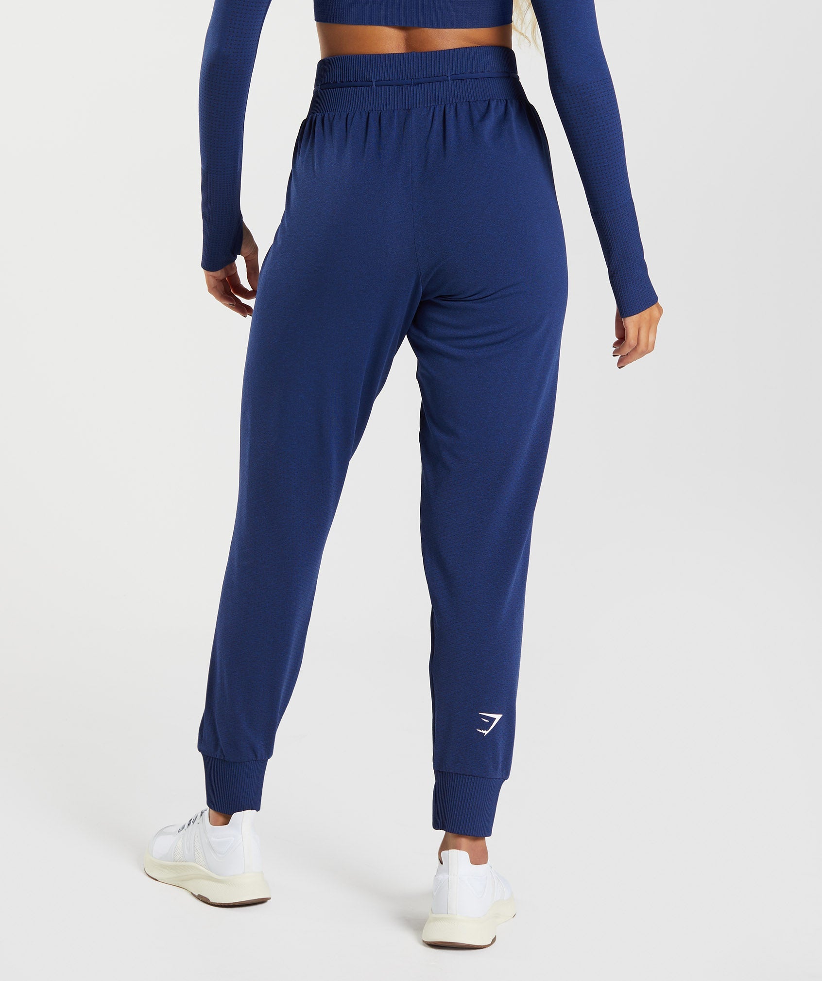 gymshark-vital-seamless-2-0-joggers-stellar-blue-marl-aw22