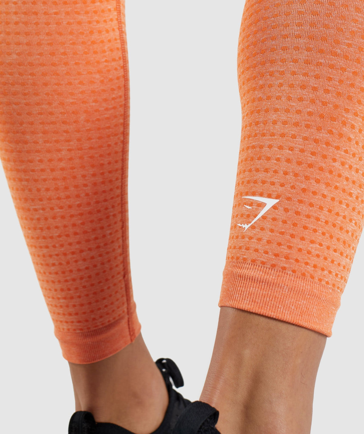 gymshark-vital-seamless-2-0-leggings-apricot-orange-marl-ss22