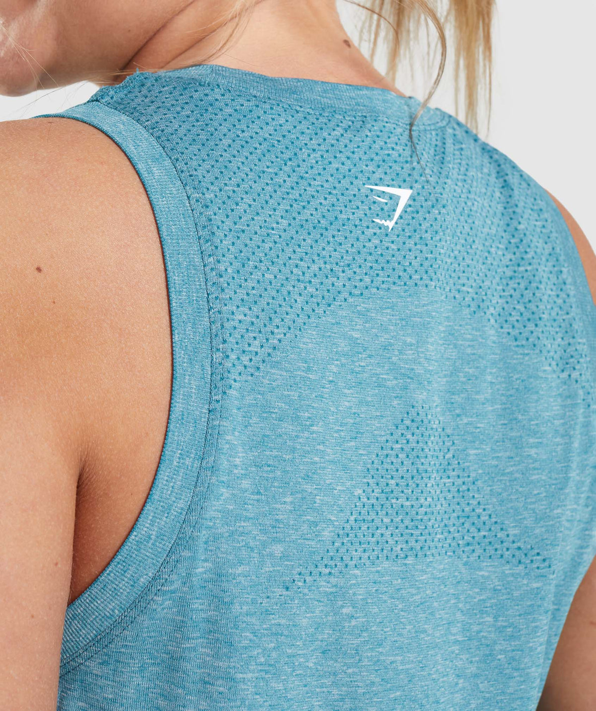 gymshark-vital-seamless-2-0-light-tank-tahoe-teal-marl-ss22