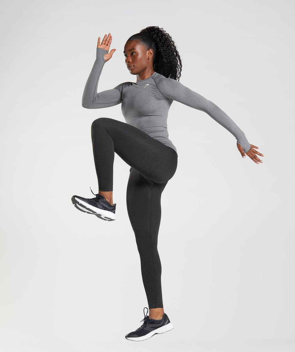 gymshark-vital-seamless-long-sleeve-top-smokey-grey-marl-logo