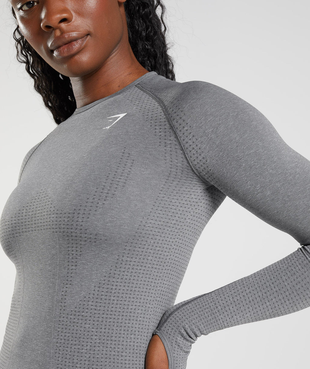 gymshark-vital-seamless-long-sleeve-top-smokey-grey-marl-logo