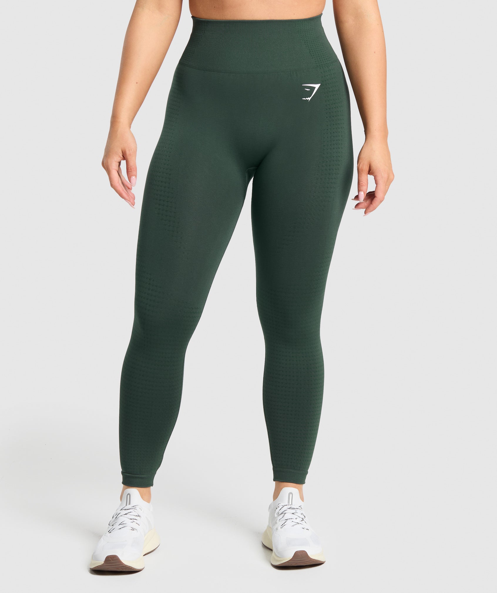 gymshark-vital-seamless-short-leggings-green-ss25