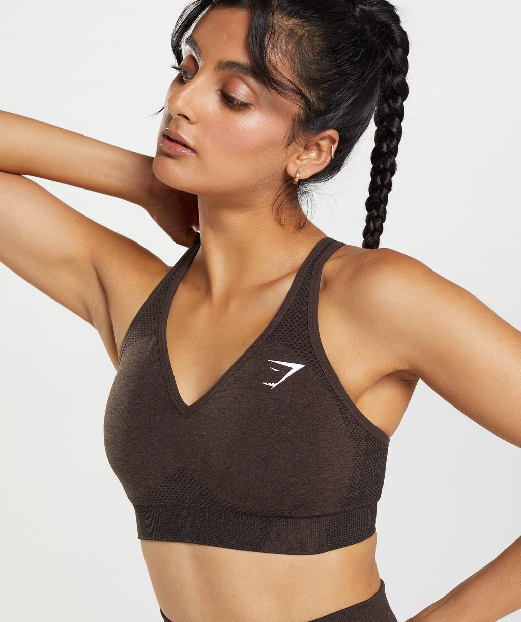gymshark-vital-seamless-2-0-v-neck-sports-bra-cherry-brown-marl-aw22
