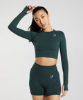 gymshark-vital-seamless-2-0-crop-top-woodland-green-marl-aw22