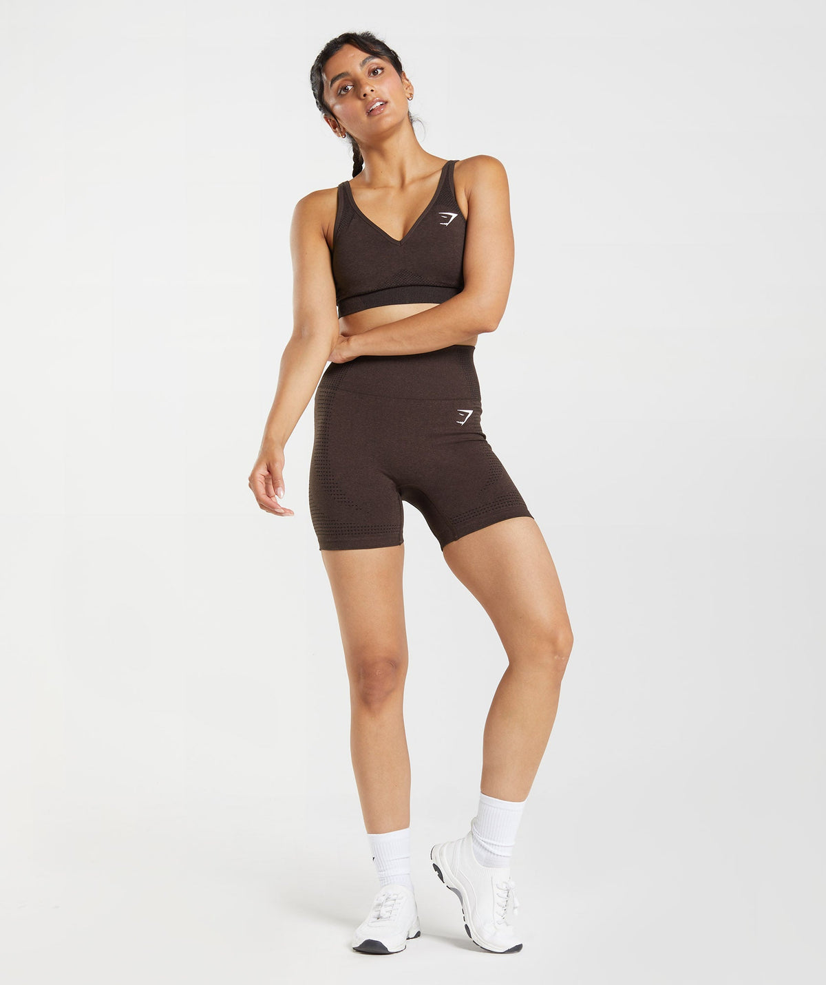 gymshark-vital-seamless-2-0-shorts-cherry-brown-marl-aw22