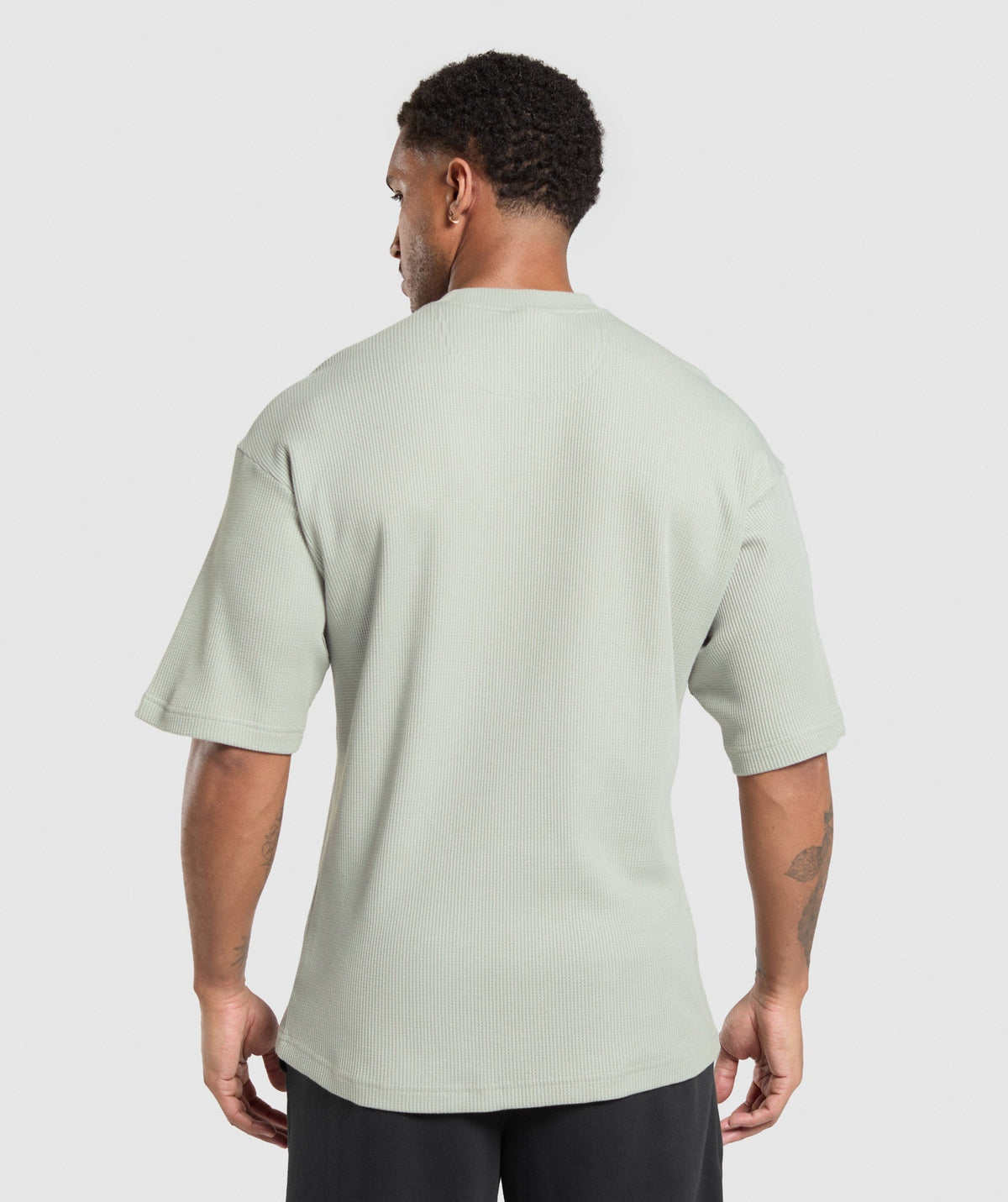 gymshark-waffle-oversized-t-shirt-stone-grey-ss25