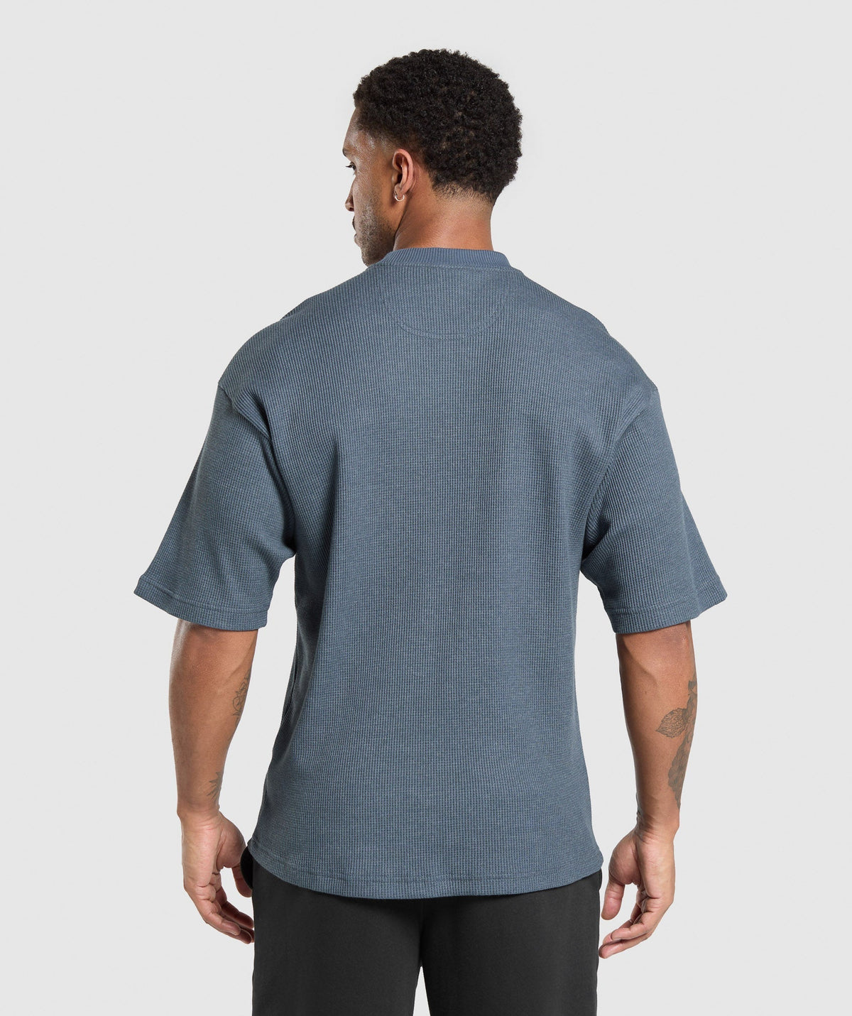 gymshark-waffle-oversized-t-shirt-titanium-blue-ss25
