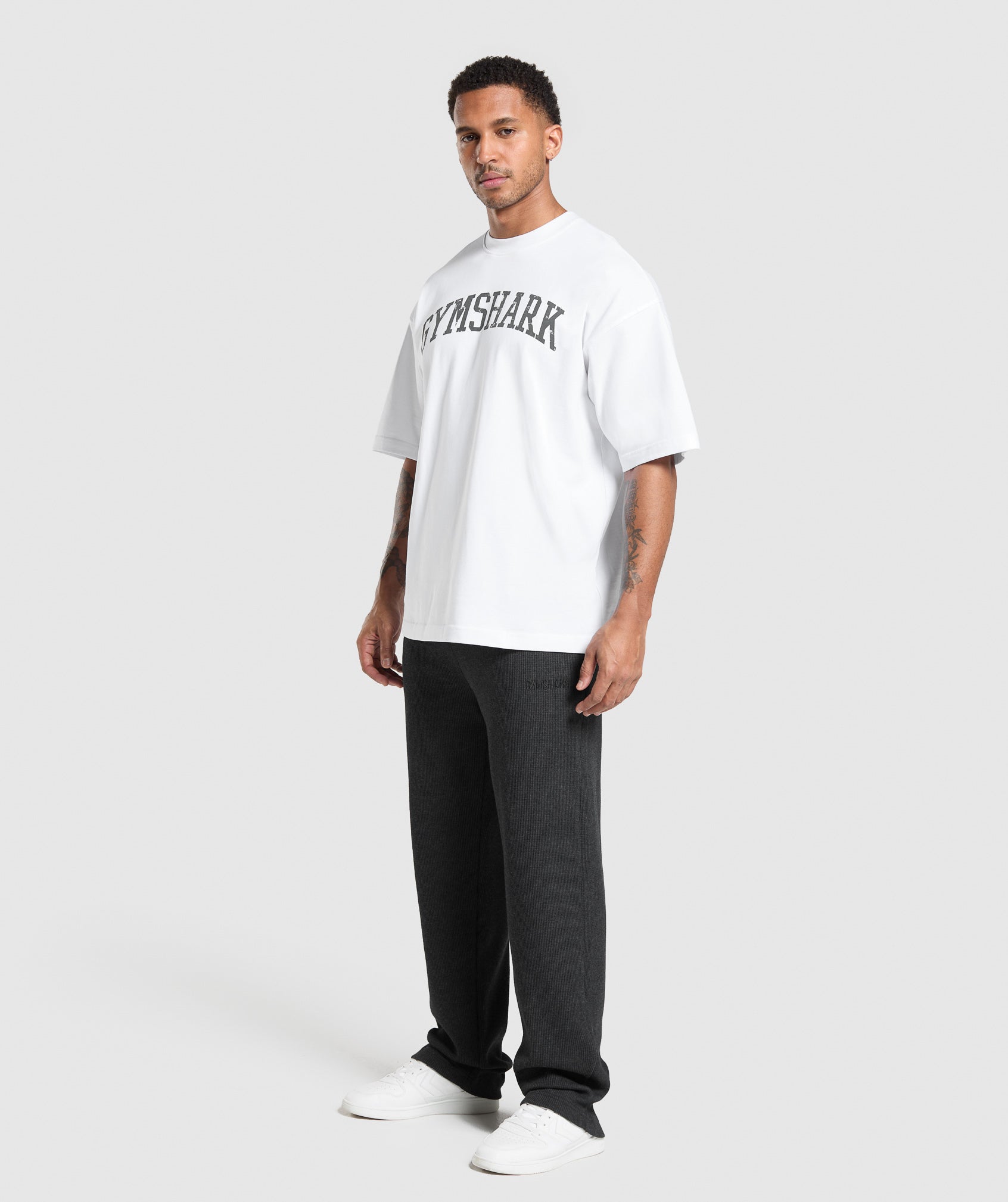 gymshark-waffle-straight-leg-joggers-pants-black-ss25