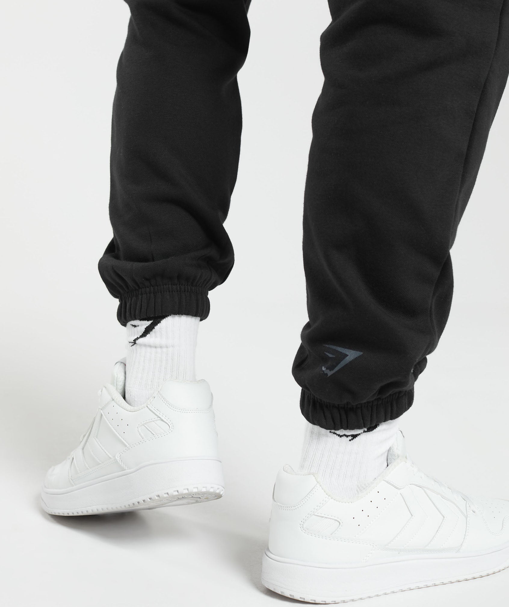 gymshark-weightlifting-club-joggers-black-aw23-1