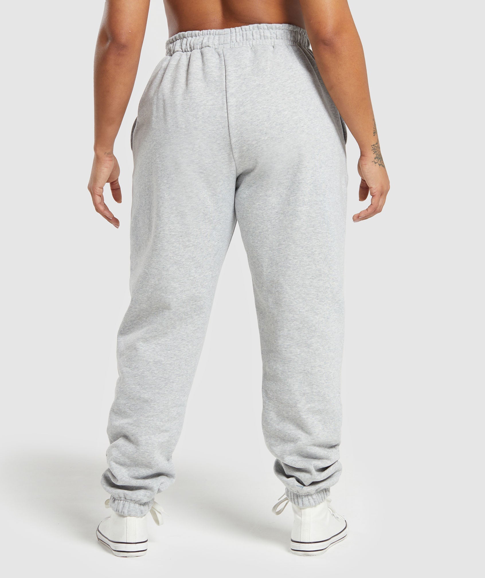 gymshark-weightlifting-club-joggers-light-grey-core-marl-aw23-1