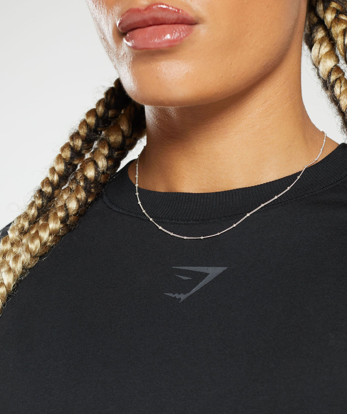 gymshark-weightlifting-long-sleeve-top-black-aw23