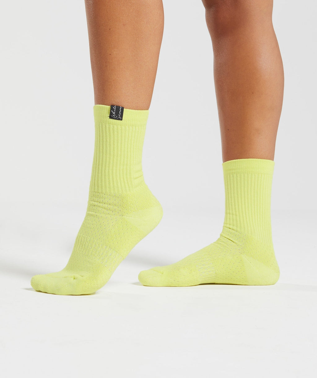 gymshark-whitney-tab-crew-socks-1pk-sea-kelp-green-ss22