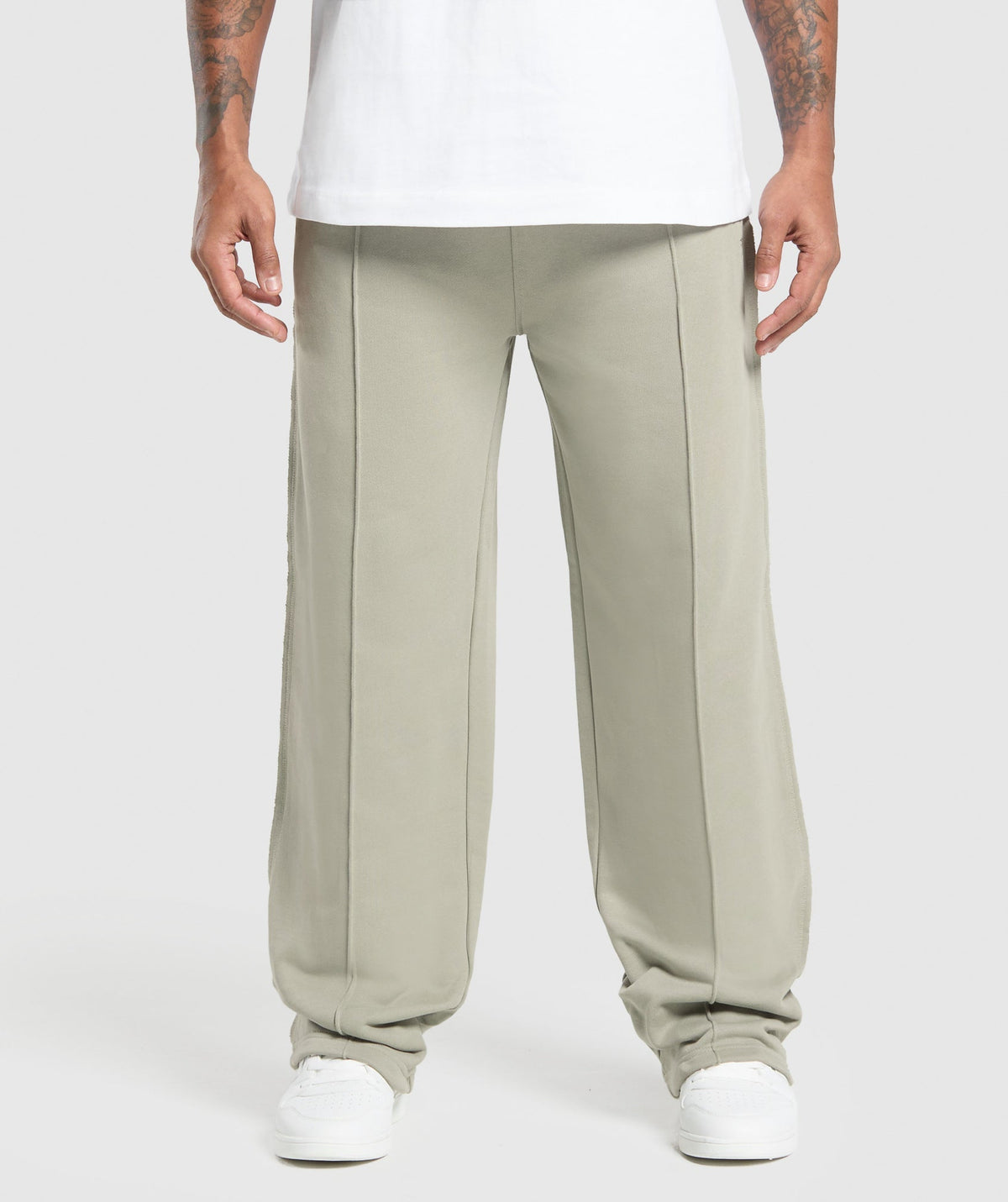 gymshark-wide-leg-pants-chalk-green-ss25