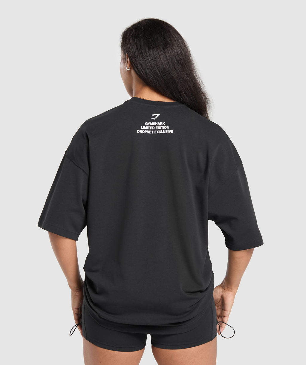 gymshark-women-athlete-bootleg-graphic-t-shirt-black-aw24