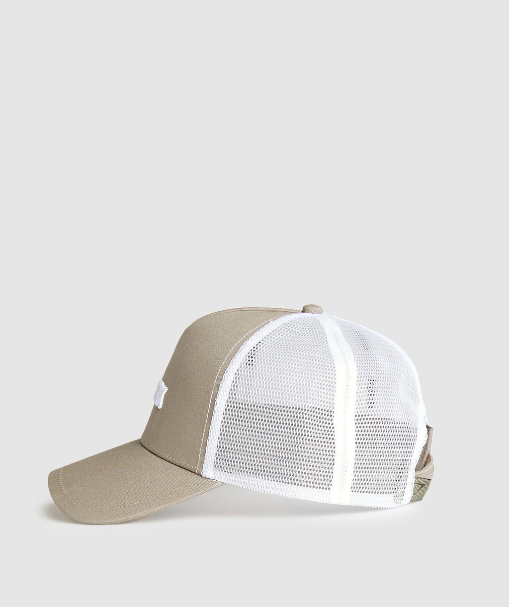 gymshark-wordmark-trucker-cap-chalk-green-ss24