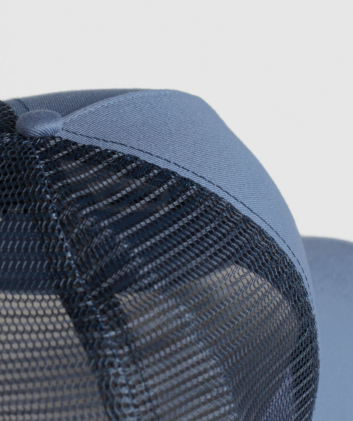 gymshark-wordmark-trucker-cap-faded-blue-ss24