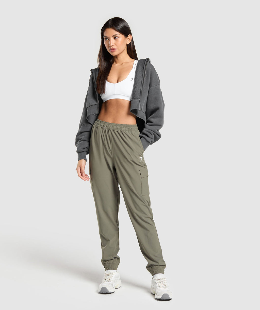 gymshark-woven-cargo-pant-pants-green-ss25