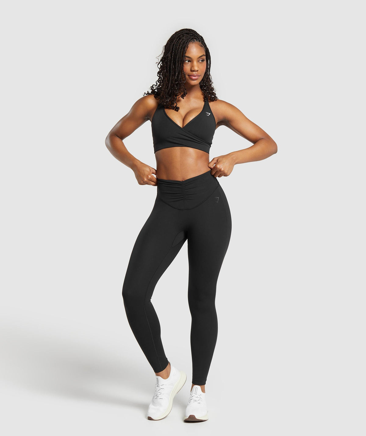 gymshark-wrap-sports-bra-black-ss24