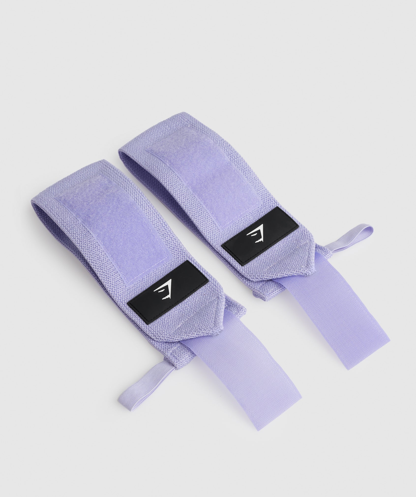 gymshark-wrist-straps-powdered-lilac-aw23