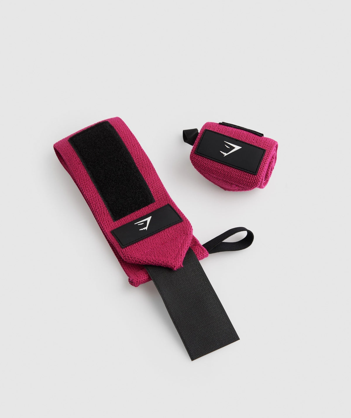gymshark-wrist-straps-magenta-pink-aw22