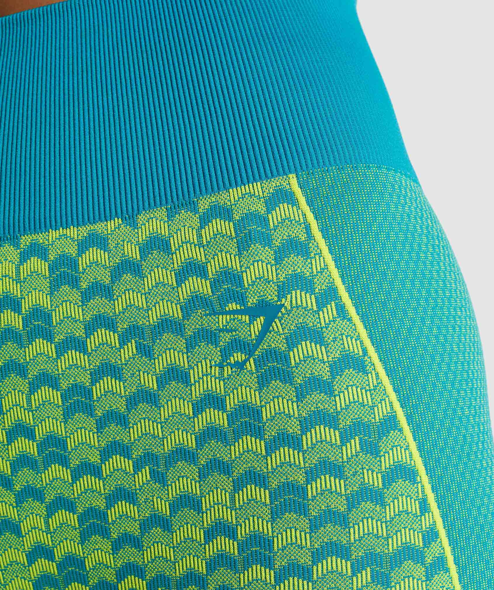 gymshark-wtflex-seamless-high-waisted-leggings-chevron-blue-aw21