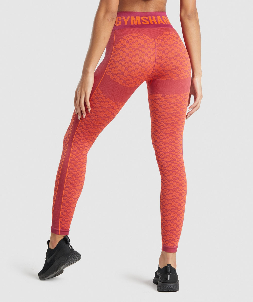 gymshark-wtflex-seamless-high-waisted-leggings-chevron-pink-aw21
