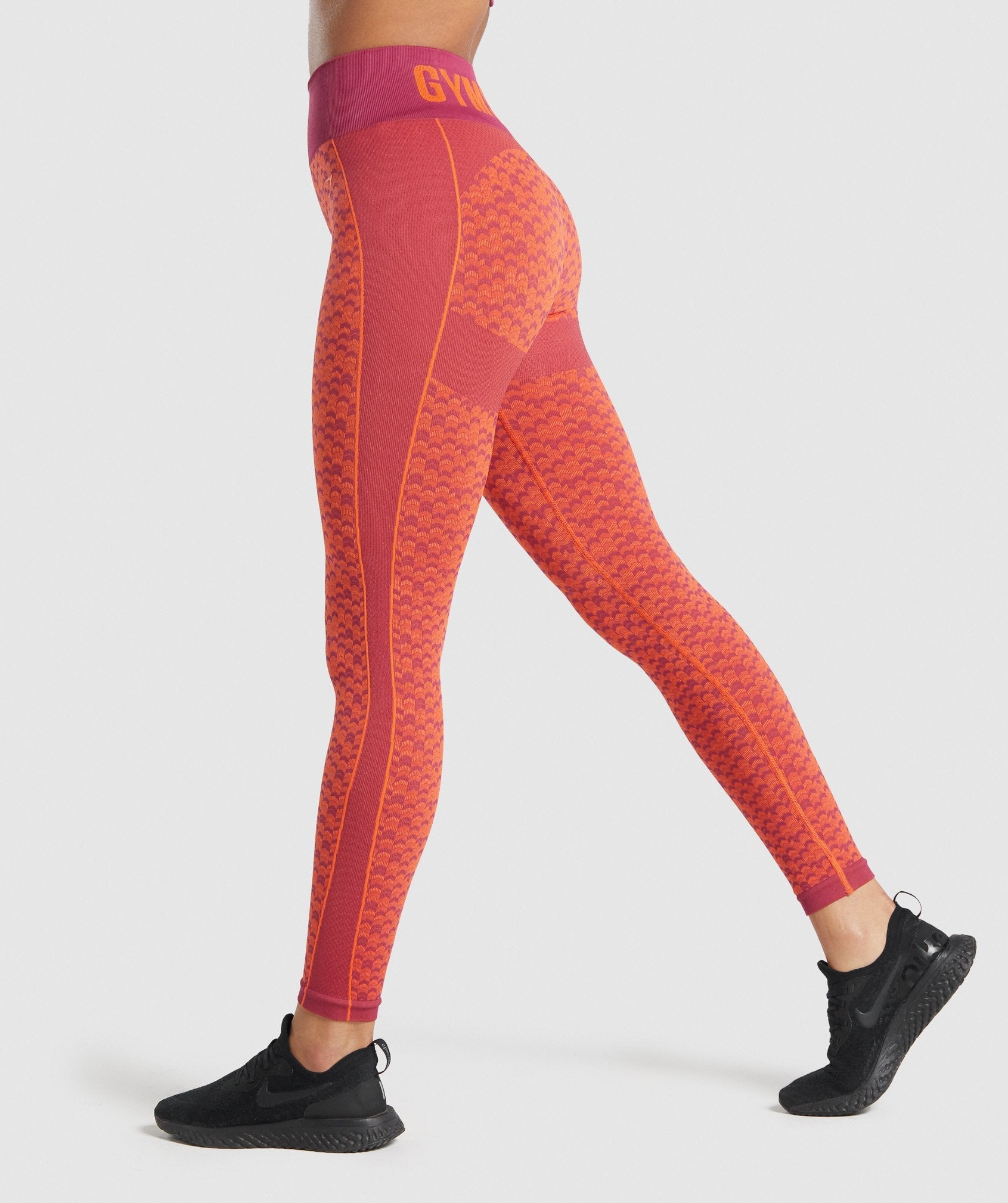 gymshark-wtflex-seamless-high-waisted-leggings-chevron-pink-aw21
