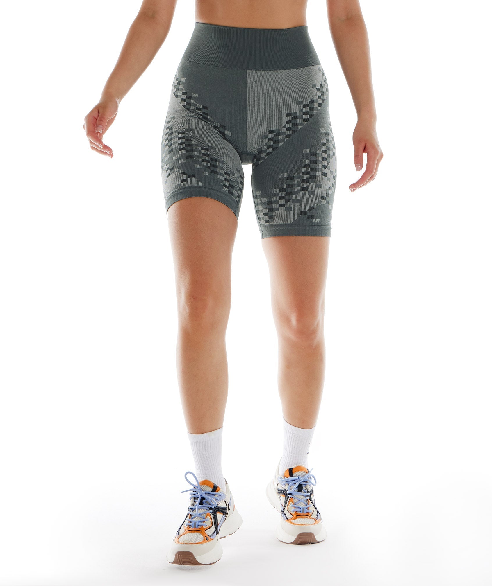 gymshark-wtflex-cyborg-seamless-cycling-shorts-charcoal-grey-black-light-grey-ss22
