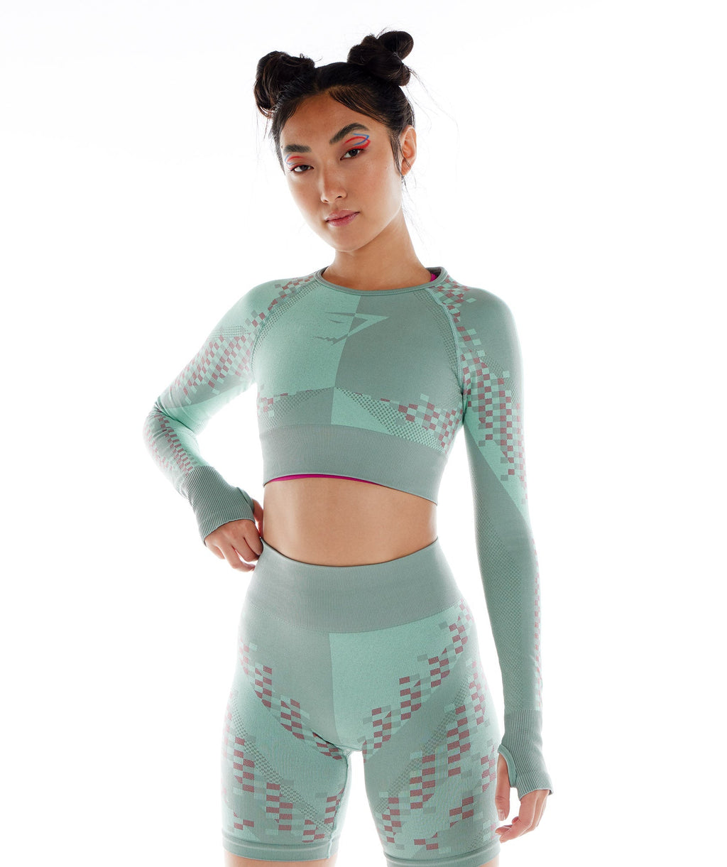 gymshark-wtflex-cyborg-seamless-long-sleeve-crop-top-maya-blue-hibiscus-pink-turbo-blue-ss22