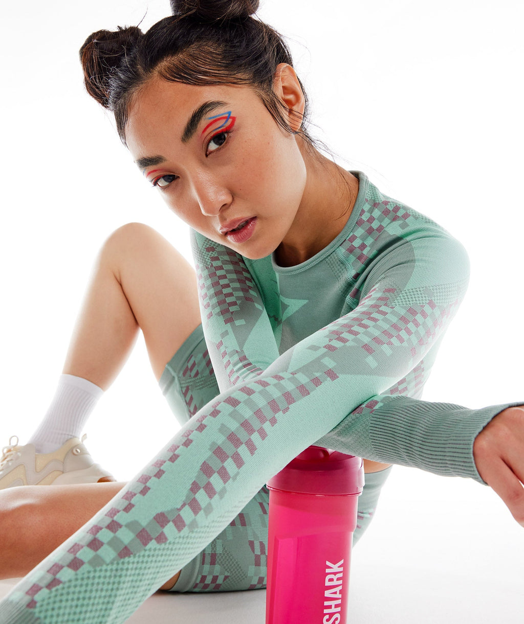 gymshark-wtflex-cyborg-seamless-long-sleeve-crop-top-maya-blue-hibiscus-pink-turbo-blue-ss22