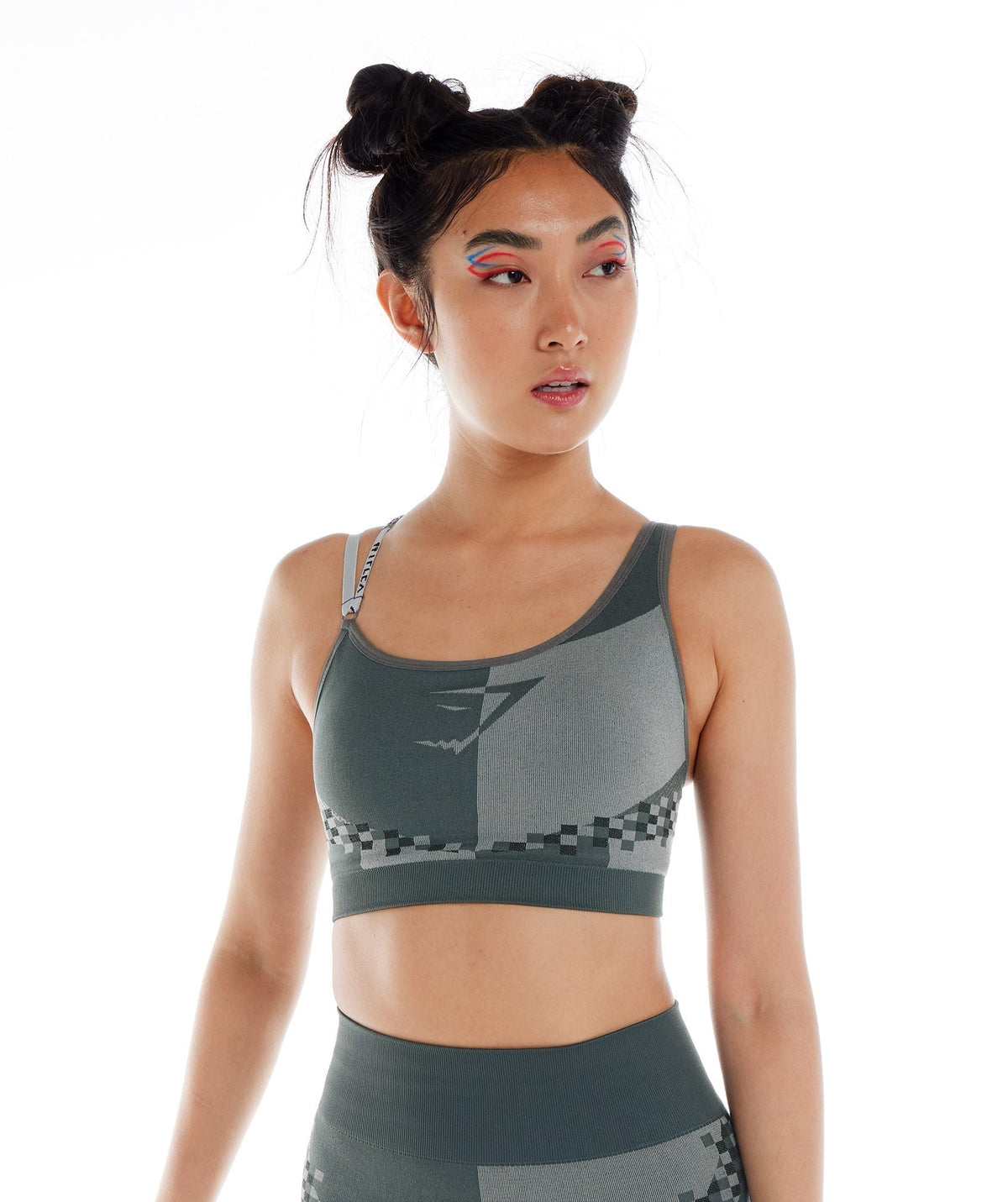 gymshark-wtflex-cyborg-seamless-sports-bra-charcoal-grey-black-light-grey-ss22