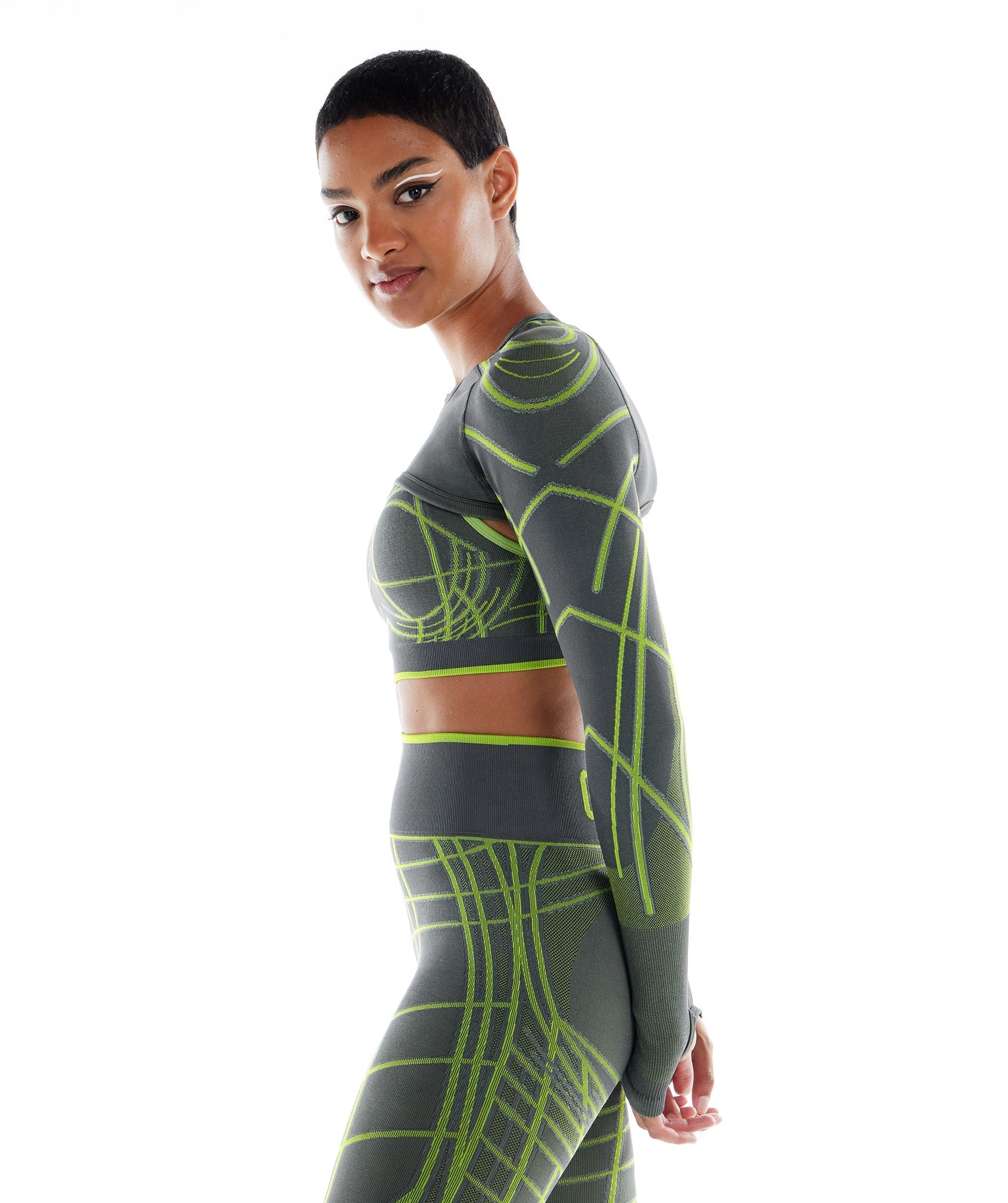 gymshark-wtflex-linear-seamless-long-sleeve-shrug-charcoal-grey-fluo-green-light-grey-ss22