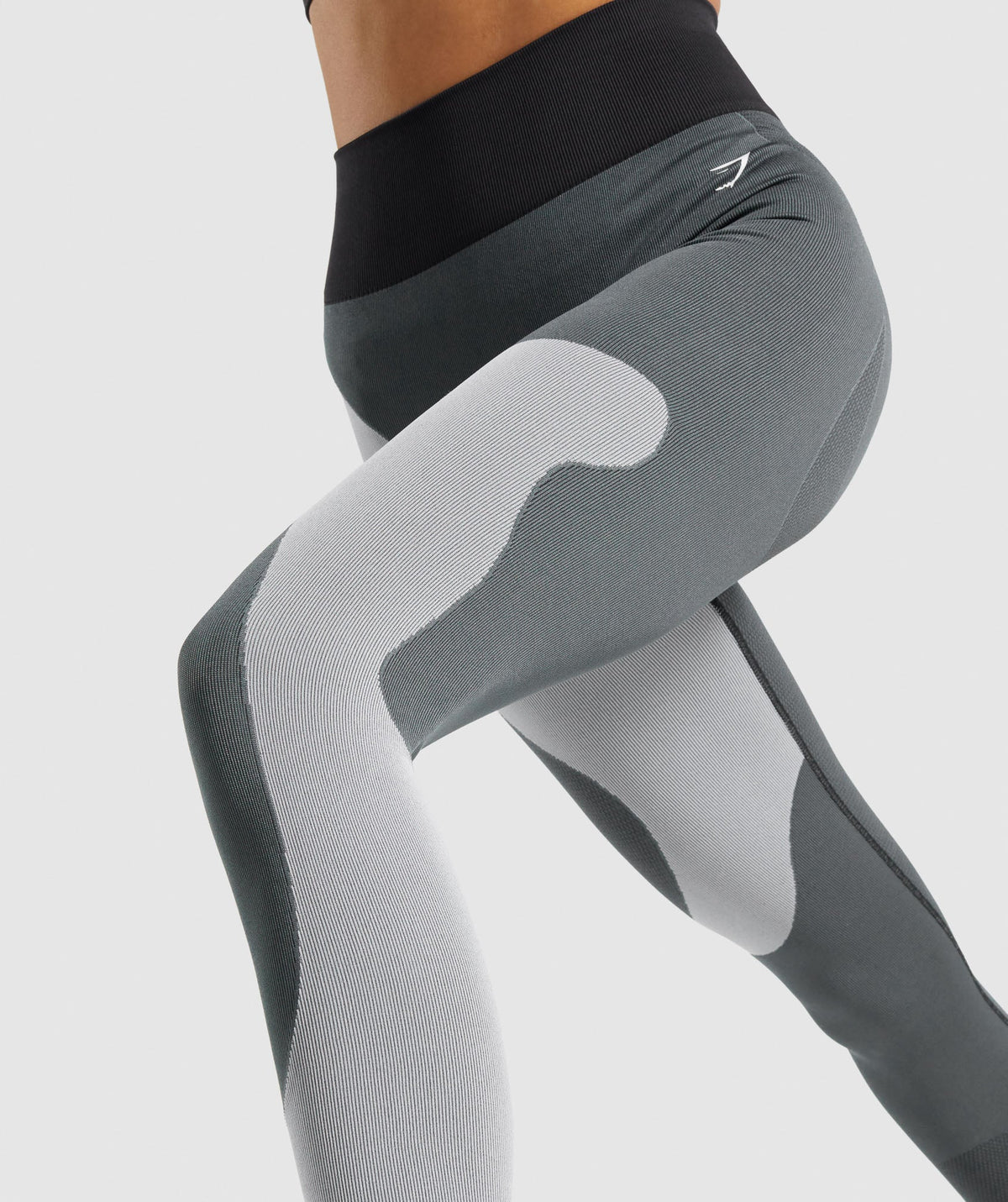 gymshark-wtflex-seamless-high-waisted-leggings-wavy-charcoal-aw21