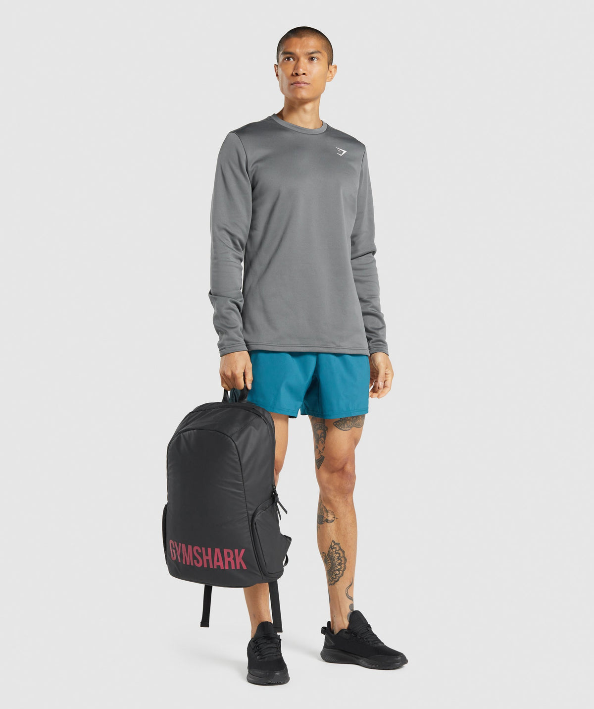gymshark-x-series-0-1-black-pink-aw21