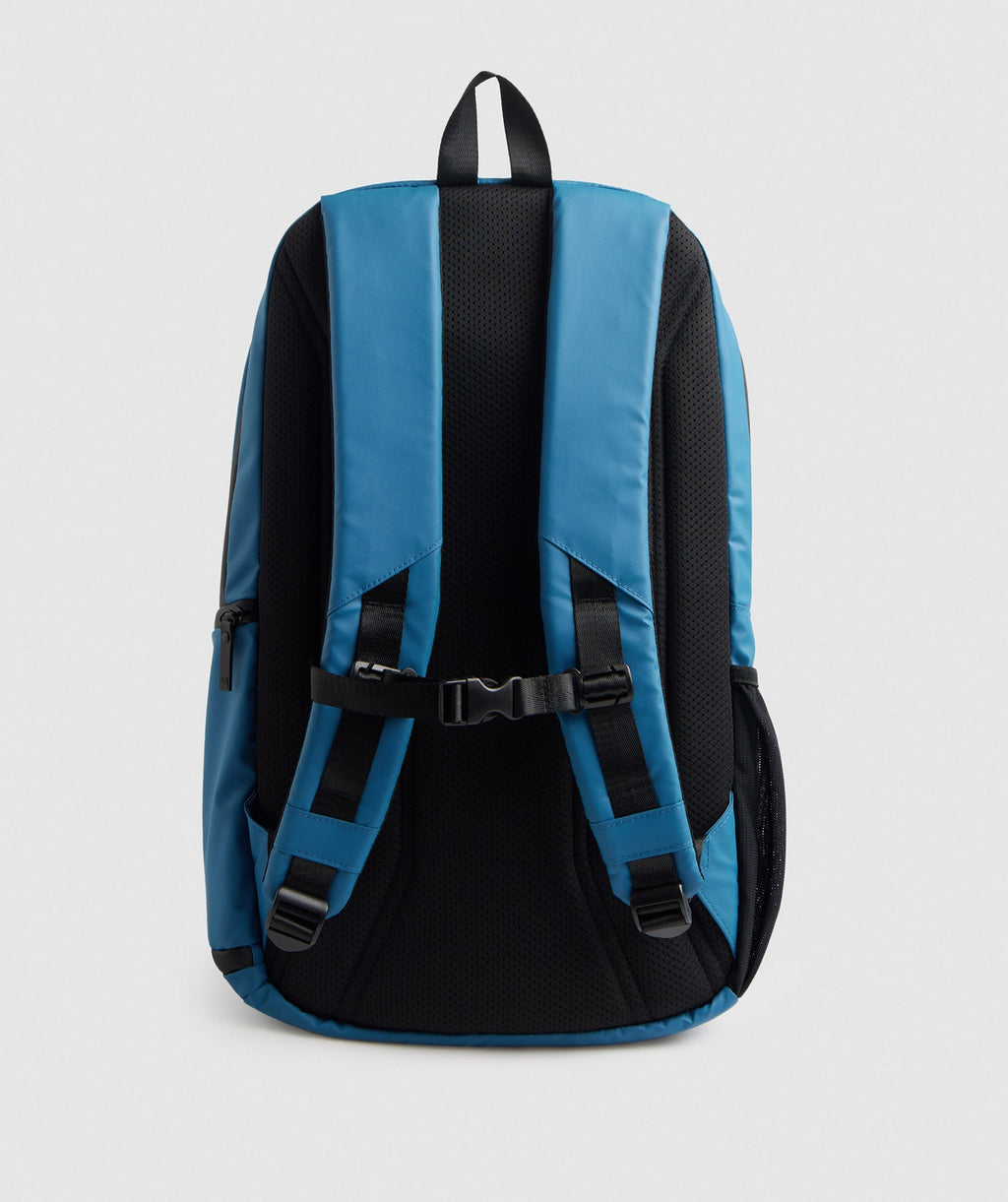 gymshark-x-series-bag-0-1-lakeside-blue-aw22