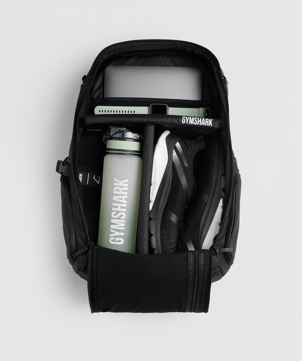 gymshark-x-series-0-3-bag-black-aw22