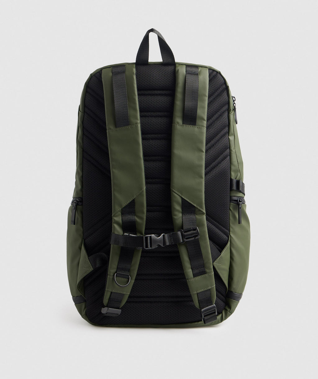 gymshark-x-series-bag-0-3-core-olive-aw22