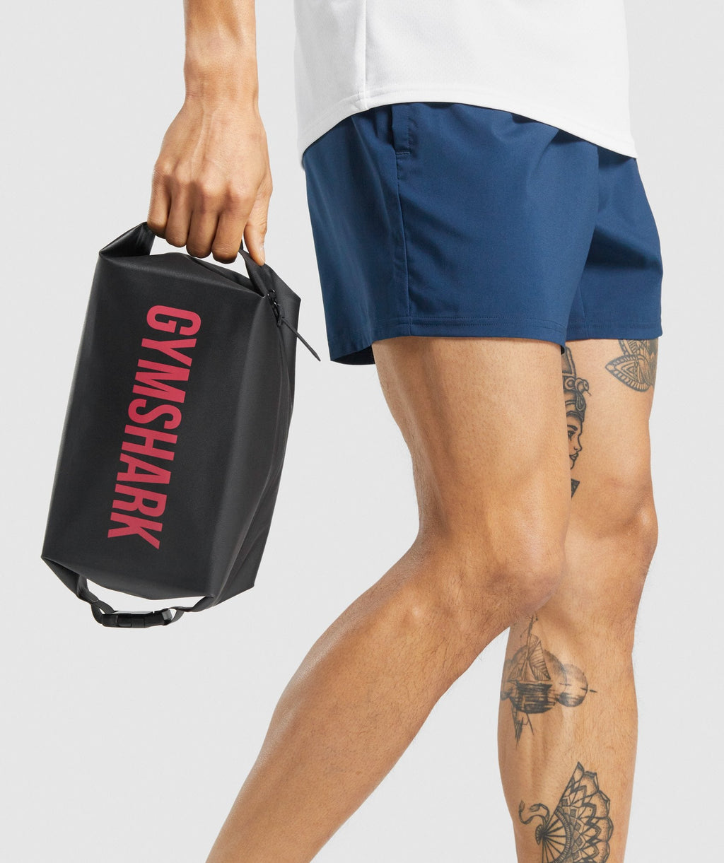 gymshark-x-series-wash-bag-black-pink-aw21