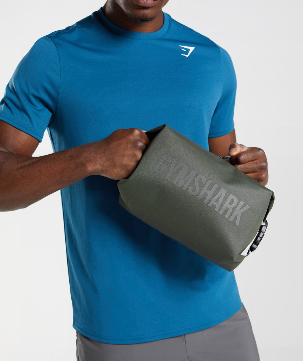 gymshark-x-series-wash-bag-core-olive-aw22